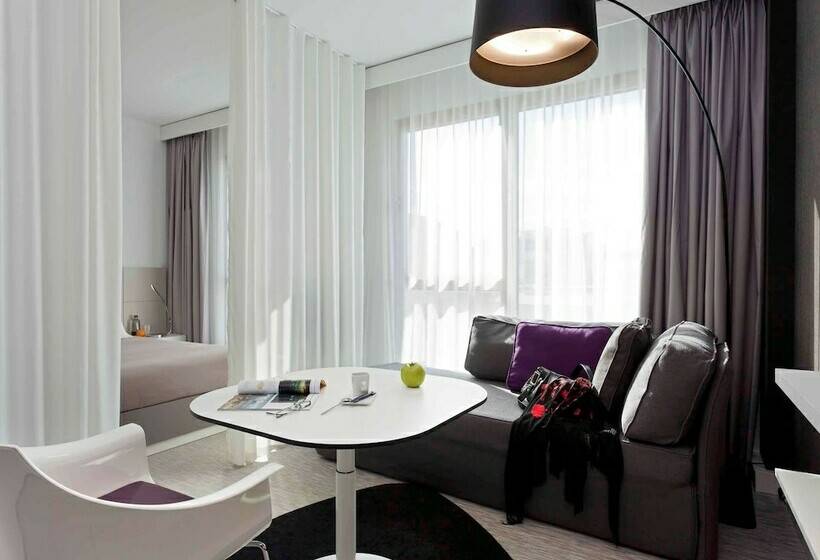 سوییت, Novotel Suites Malaga Centro