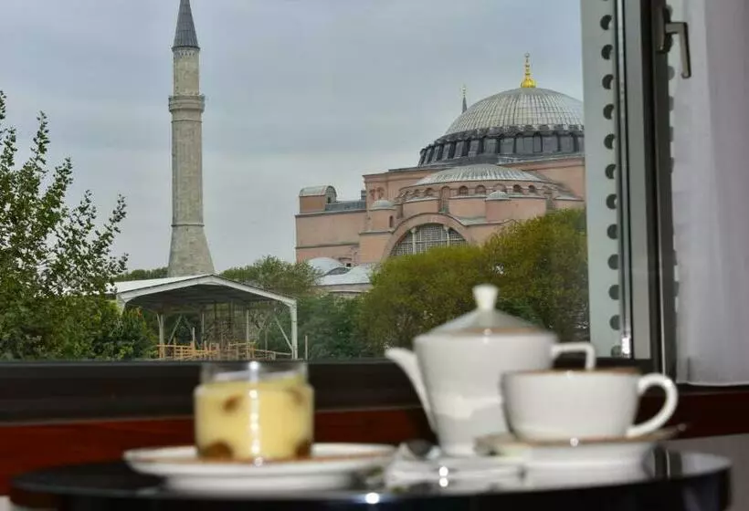 シティビューのスーペリアルーム, Vogue Hotel Supreme Istanbul