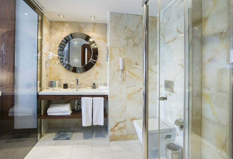 اتاق سوپریور, Vogue Hotel Supreme Istanbul