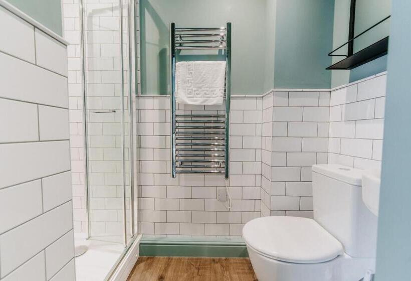 חדר סטנדרט, Seven Stars Penryn