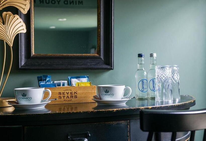 חדר דלוקס, Seven Stars Penryn