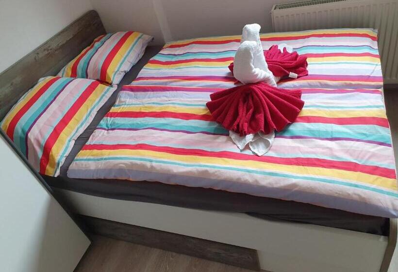 آپارتمان 1 خوابه همکف, Apartma Alja