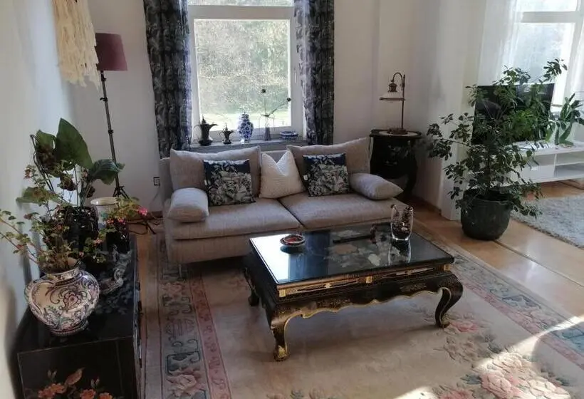 レイクビュースタンダードルーム, Villa Elisenruh