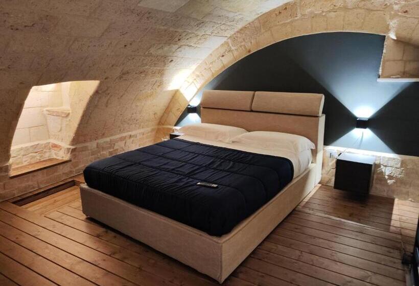 غرفة عائلية, Roberto S Guest House