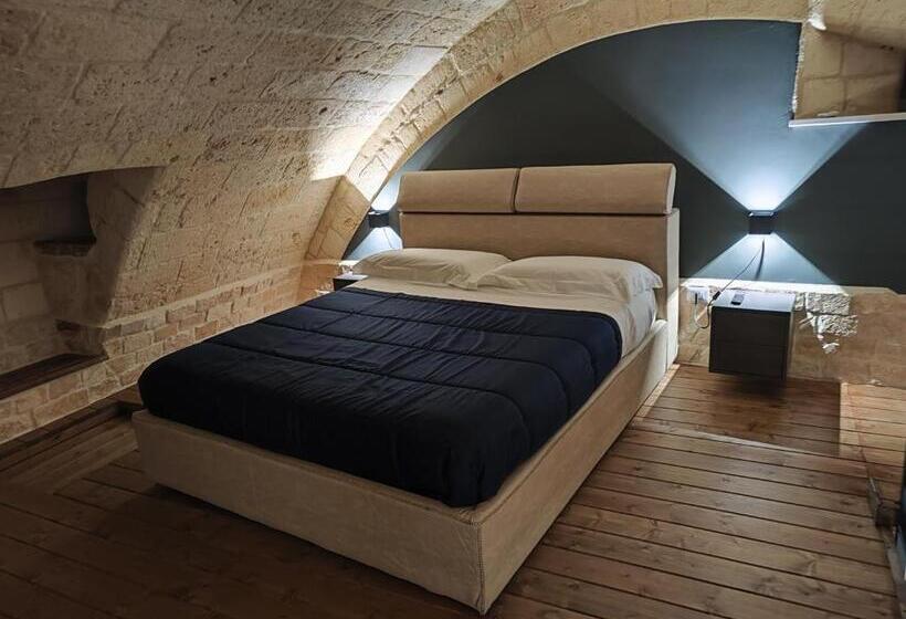 غرفة عائلية, Roberto S Guest House