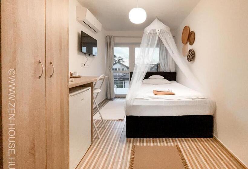 اتاق استاندارد, Zen House