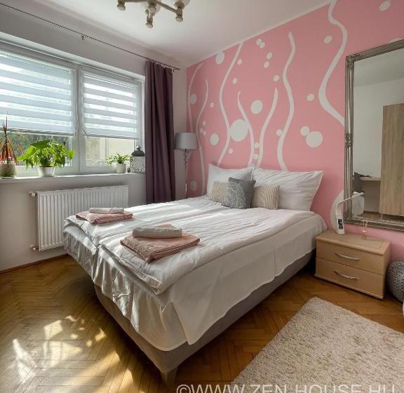 اتاق اکونومی, Zen House