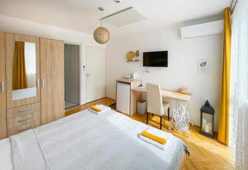 اتاق لوکس, Zen House