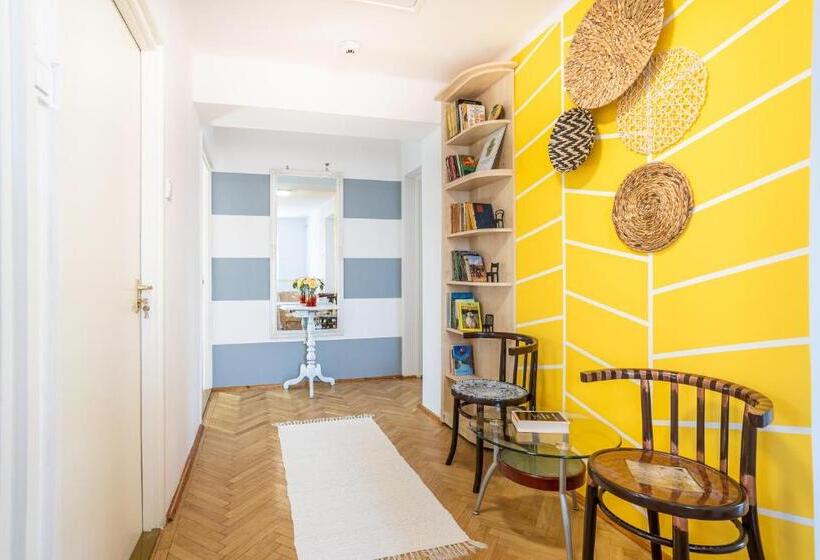 اتاق استاندارد, Zen House