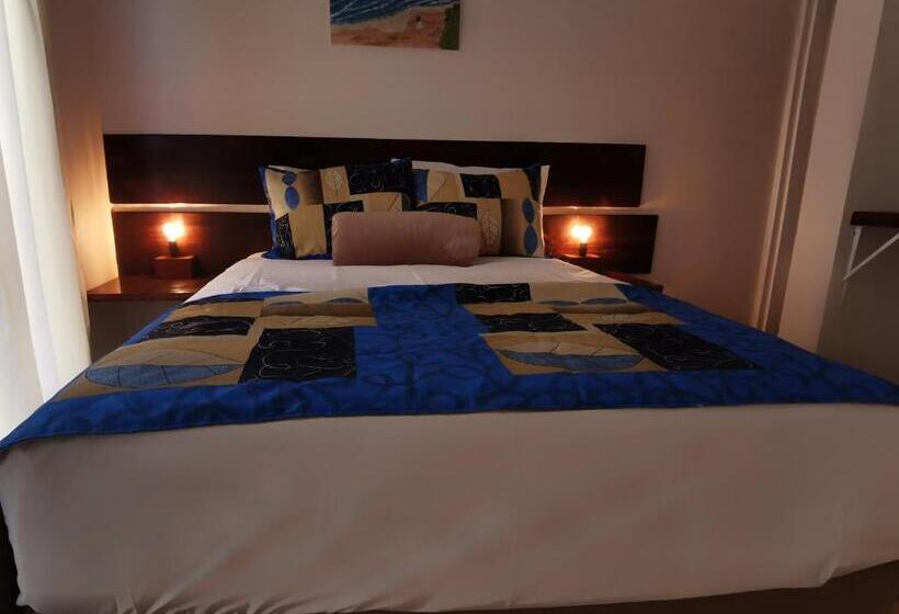 スタンダードスタジオ, Casa Del Cono