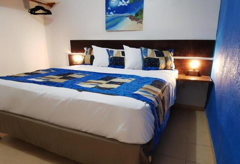 ３ベッドルームアパートメント, Casa Del Cono