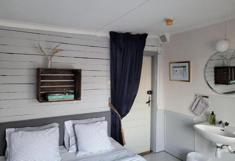 스탠다드 룸, Djurgårdsportens Vandrarhem