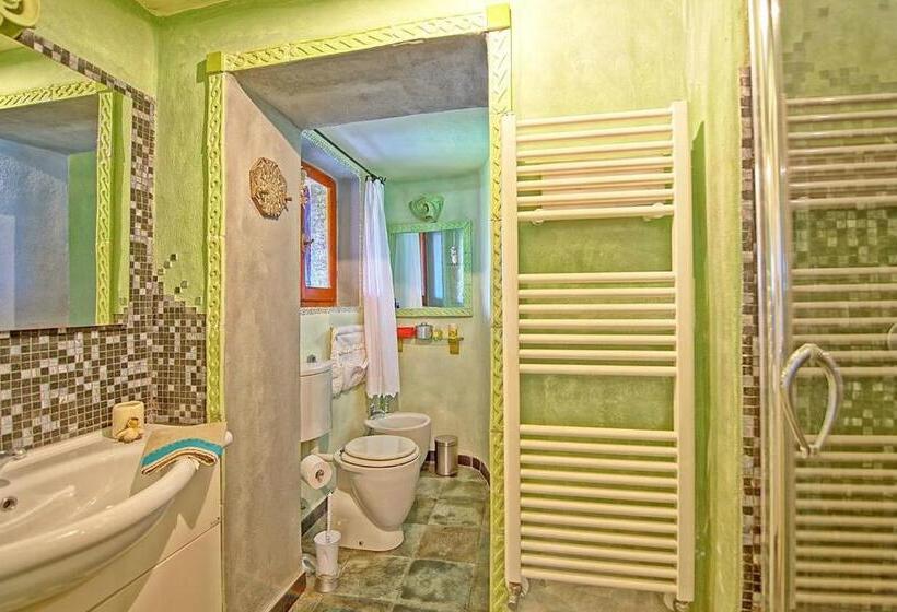 آپارتمان 1 خوابه با چشم‌انداز, La Casa Fra Gli Ulivi Luxury Apartments With Pool Near Cinque Terre And Tuscany