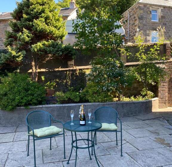 اتاق لوکس با چشمانداز دریا, Ardmor Guest House