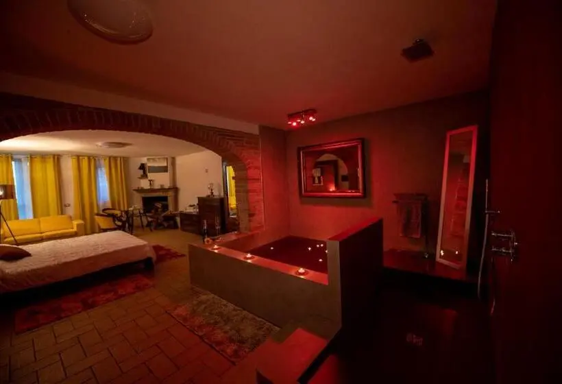 デラックススイート, Dolce Farnetta En Suite Spa & Yoga