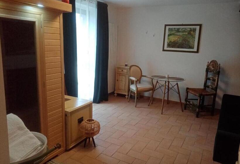 סוויטה, Dolce Farnetta En Suite Spa & Yoga