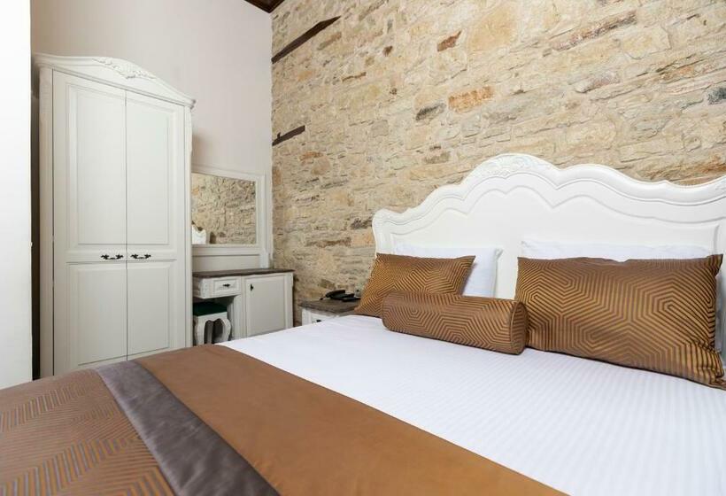 豪华海景房, Marina Foça