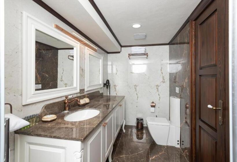 家庭房带园景, Marina Foça