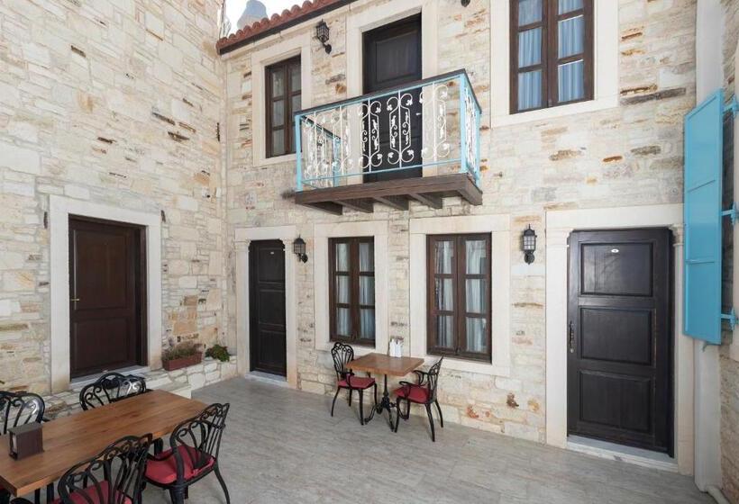 标准间带阳台, Marina Foça