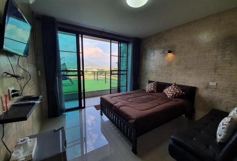 اتاق استاندارد با تخت بزرگ, Amante Baristro Hotel & Cafe  @pua