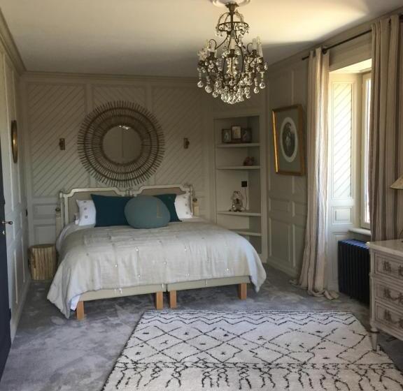 Стандартный Номер Кровать Кинг, La Maison Du Grand Rocher