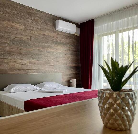 标准间, Clb Residence