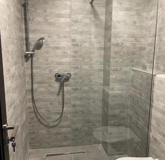 高级大房间, Clb Residence