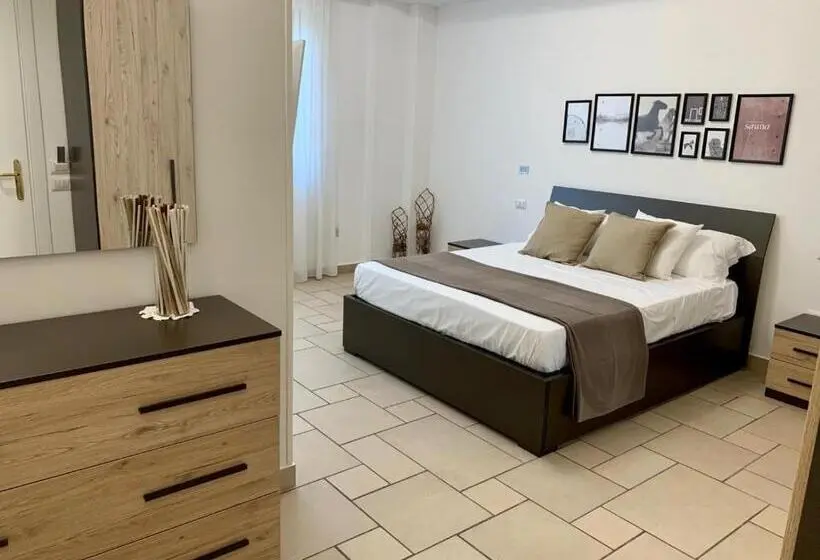 デラックストリプルルーム, Torre Dei Mori Boutique Rooms B&b