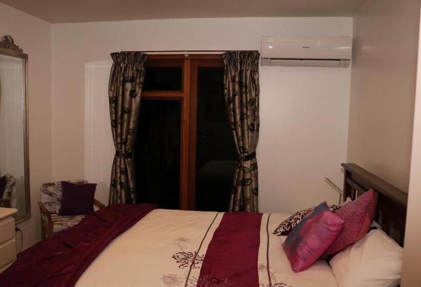 חדר סטנדרט חדר אמבטיה משותף, Waiotahi Valley Lodge