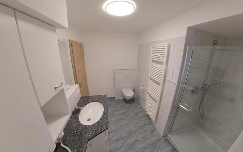 발코니 디럭스 룸, Haus Anna B&b