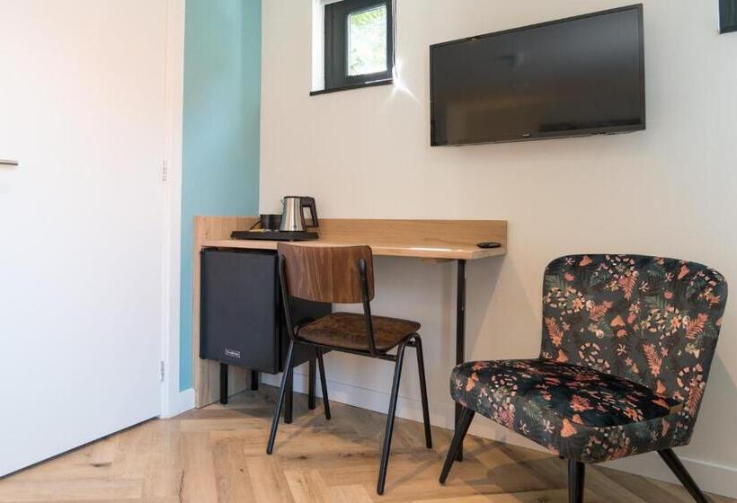 スタンダードトリプルルーム, Hof Van Holland