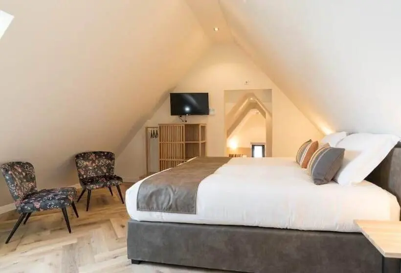 デラックスの４人部屋, Hof Van Holland