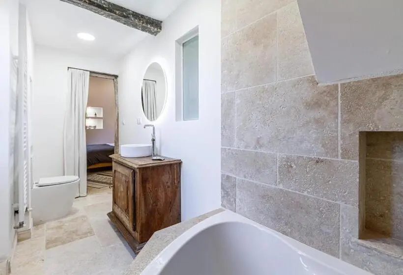 スイート, B&b Du Couvent, Chambre Aux Paons