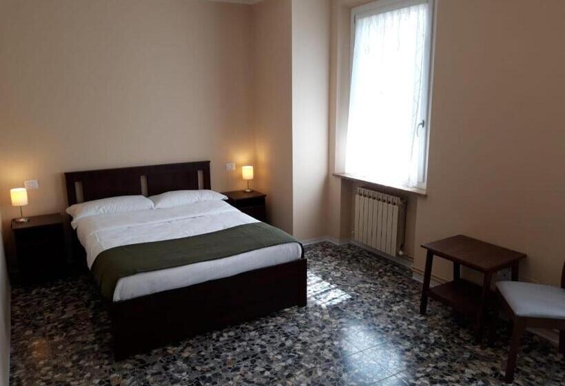 غرفة قياسية رباعية, Corte Isolo