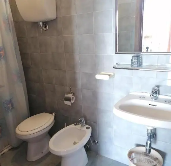 اتاق استاندارد, Camere Da Anna Maria