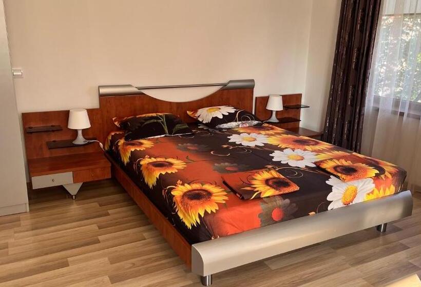 סטודיו סטנדרט עם מרפסת, Guest House Zornica In Obzor