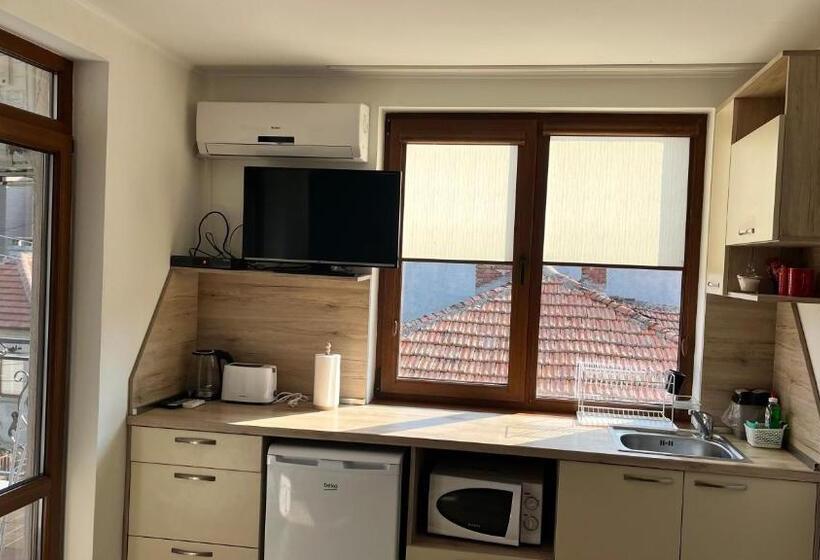 סטודיו סטנדרט עם מרפסת, Guest House Zornica In Obzor