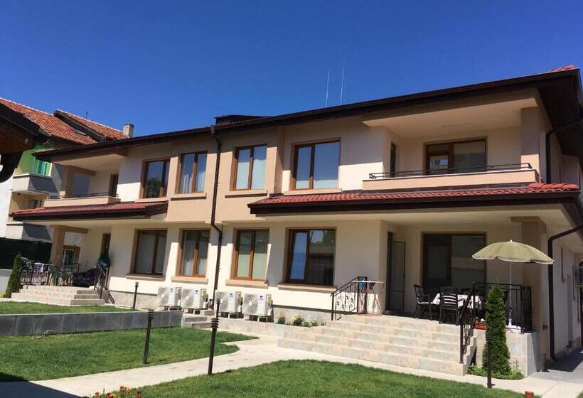 סטודיו סטנדרט עם מרפסת, Guest House Zornica In Obzor