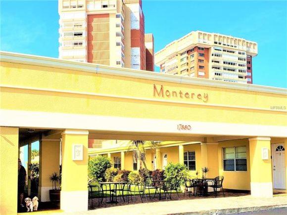 شقة غرفة واحدة, The Monterey Beach Resort