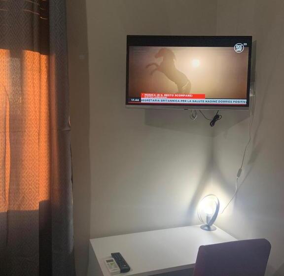 Standard room with outdoor bath, B&b Alle Porte Di Caserta