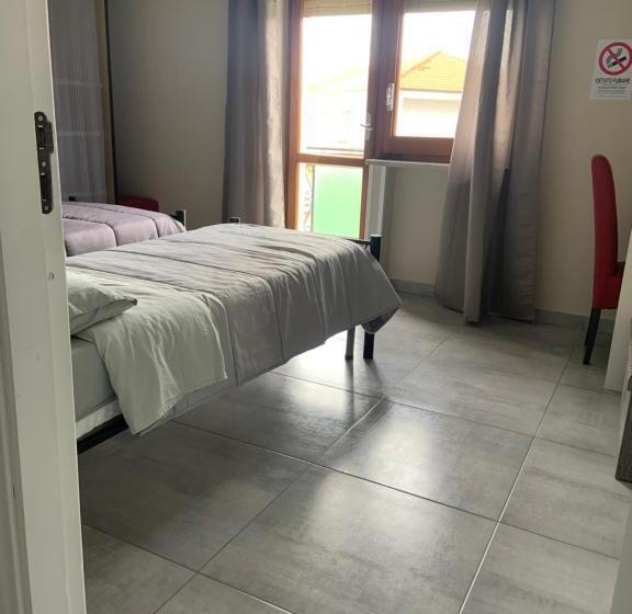 غرفة قياسية مع حمام خارجي, B&b Alle Porte Di Caserta