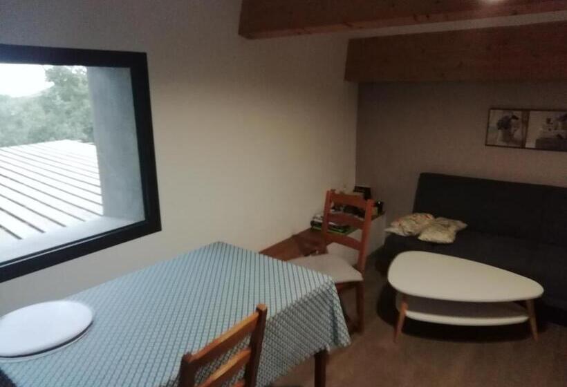 침실 1개 주택, Clos Olivella