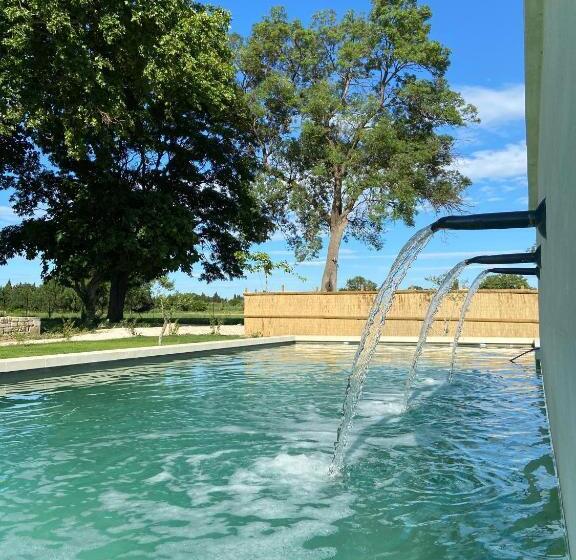 غرفة قياسية سرير كينج, Mas Des 2 Platanes