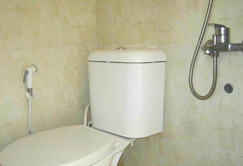 スタンダードルーム, Aqilakost N Cafe Gadog Puncak