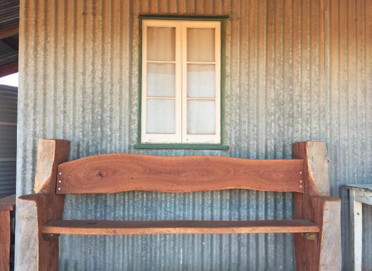 1间卧室的房子, Holowiliena Station & The Outback Blacksmith