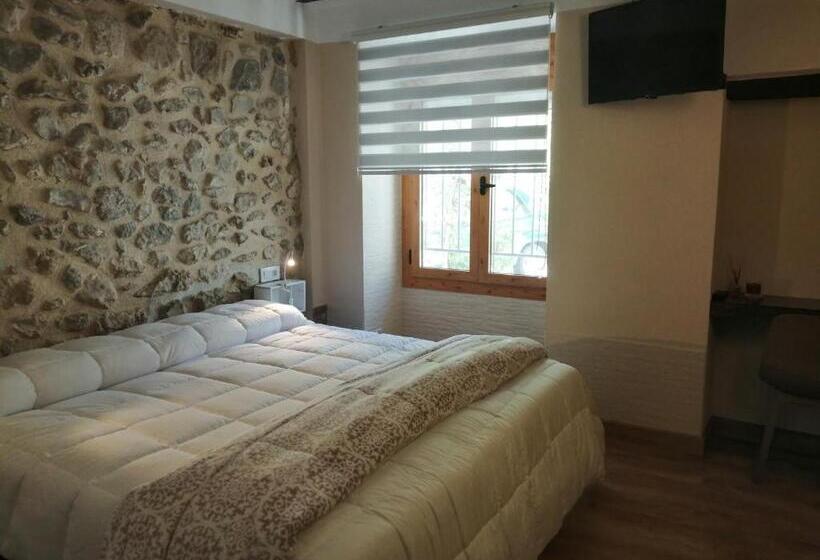 Номер Deluxe Кровать Кинг, Habitacion Tienda De Felipe El Despacho