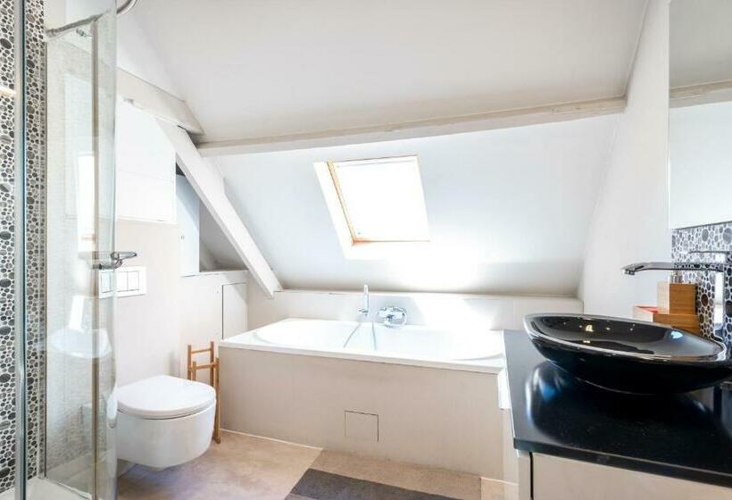 スタンダードルーム, Spacious Guest Suites Near Historic Market   5 Min Walk