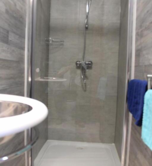 标准间, B&b Janine