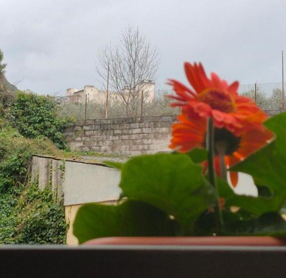 اتاق استاندارد با بالکن, B&b La Rocca