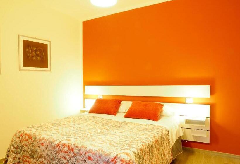 اتاق استاندارد با بالکن, B&b La Rocca